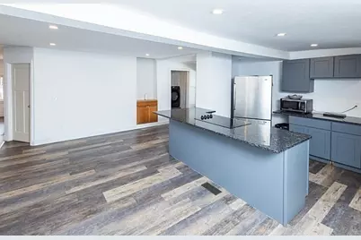 9 Easy St, Northborough, MA 01532 - Photo 12