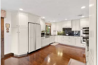 5 Willson Rd, Salem, MA 01970 - Photo 12