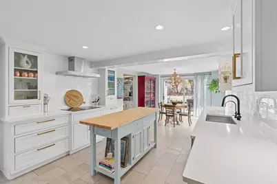 21 Decatur Lane, Wayland, MA 01778 - Photo 10