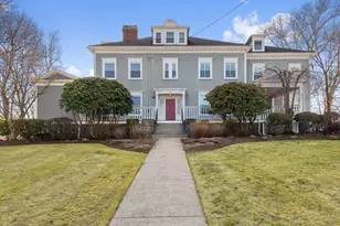 8 Parker Rd, Wakefield, MA 01880 - Photo 1