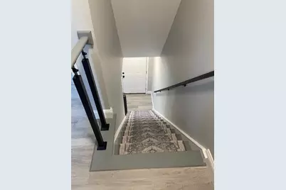 418 Meadow St. #E-1, Agawam, MA 01001 - Photo 16