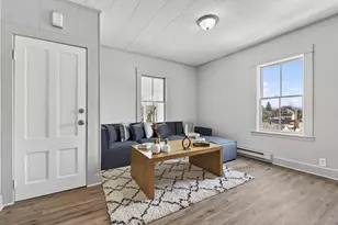 318 Charles St, Fitchburg, MA 01420 - Photo 6