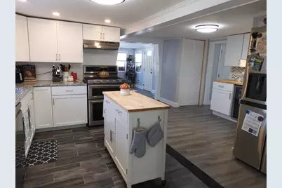 19 S. Hunt Rd, Amesbury, MA 01913 - Photo 6