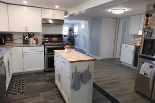 19 S Hunt Rd, Amesbury, MA 01913 - Photo 6