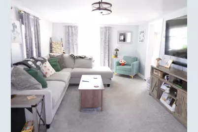 19 S. Hunt Rd, Amesbury, MA 01913 - Photo 2