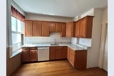 1681 Beacon St. #3, Brookline, MA 02445 - Photo 6