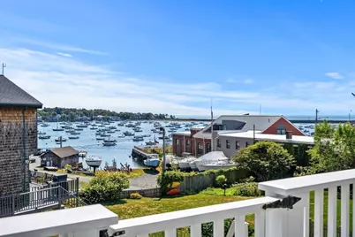 60 Gregory #3, Marblehead, MA 01945 - Photo 2