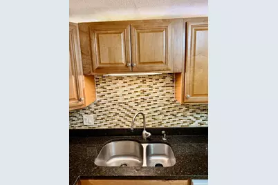 8 Ninth #111, Medford, MA 02155 - Photo 8