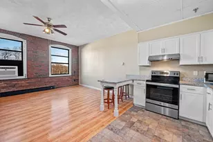 80 Foster St, Peabody, MA 01960 - Photo 6