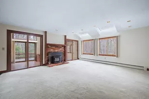 215 North St, Upton, MA 01568 - Photo 12