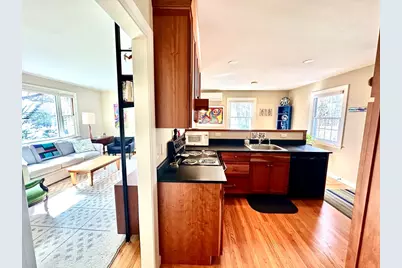 32 Stilson Ave, Northampton, MA 01062 - Photo 16