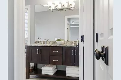 10 White Ave., East Longmeadow, MA 01028 - Photo 24