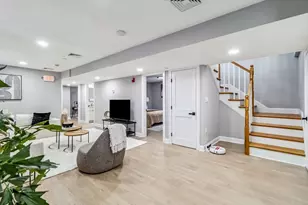 16 Alston St, Somerville, MA 02143 - Photo 20