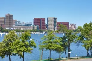 492 Beacon St, Boston, MA 02115 - Photo 1