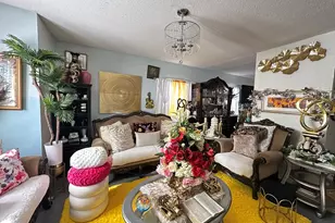 37 Jouvette St, New Bedford, MA 02744 - Photo 2