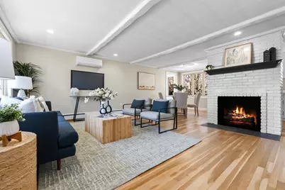 23 Sunrise Ave, Stoneham, MA 02180 - Photo 2