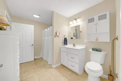 8 School St, Groveland, MA 01834 - Photo 40