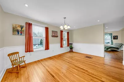 8 School St, Groveland, MA 01834 - Photo 14