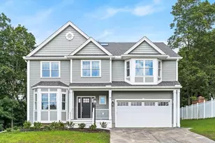 26 Flagg St, Woburn, MA 01801 - Photo 1