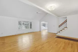 47 Collins St, Danvers, MA 01923 - Photo 8