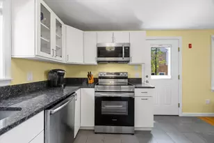 343 Bradford St, Provincetown, MA 02657 - Photo 10