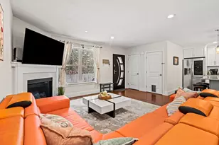 1 Roseland St, Foxboro, MA 02035 - Photo 4