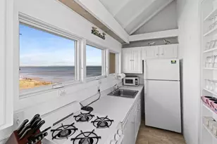 495 Commercial St, Provincetown, MA 02657 - Photo 6