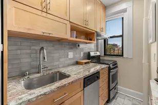 137 Peterborough St, Boston, MA 02215 - Photo 8