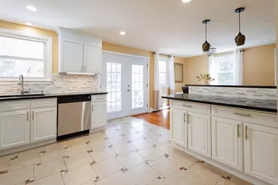 10 Bellwood Way, Framingham, MA 01701 - Photo 8