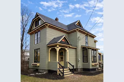 20 Maple St, Uxbridge, MA 01569 - Photo 1