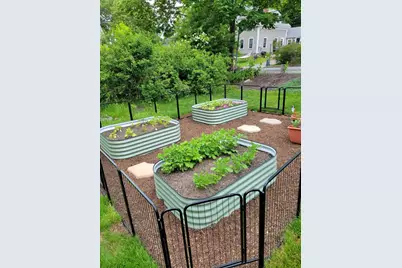 9 Hickory St, Gloucester, MA 01930 - Photo 36