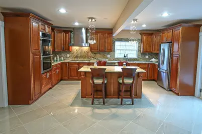 62 Golden Hills Rd, Saugus, MA 01906 - Photo 4