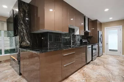 62 Golden Hills Rd, Saugus, MA 01906 - Photo 10