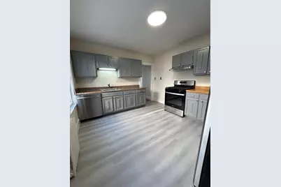 19 Oakland #19, Watertown, MA 02472 - Photo 8