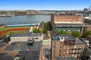 16 Foster St, Boston, MA 02109 - Photo 14