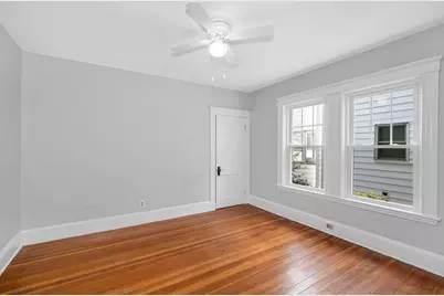 12 Metcalf St #12, Medford, MA 02155 - Photo 16