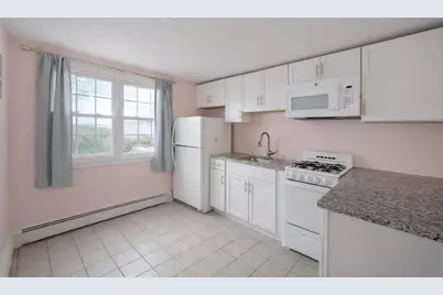 180 Tyngsboro Rd #17A, Chelmsford, MA 01863 - Photo 1