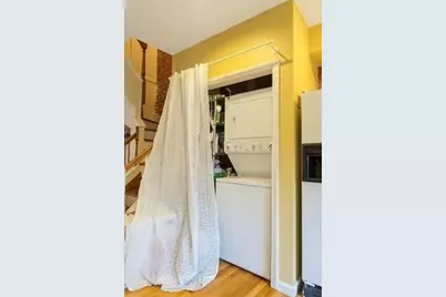 137 Sutherland Road #B, Boston, MA 02135 - Photo 10