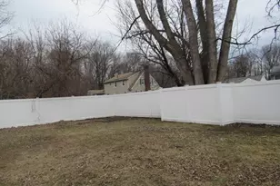 19 Chapman St, Dracut, MA 01826 - Photo 32