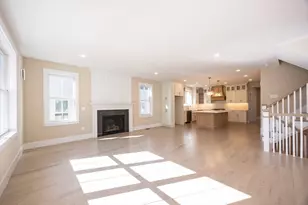 44 Thomas Mann Cir, Norfolk, MA 02056 - Photo 10