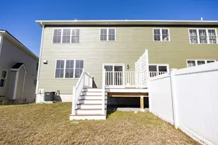 44 Thomas Mann Cir, Norfolk, MA 02056 - Photo 26