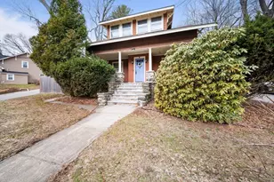 2 Whittier Rd, Haverhill, MA 01830 - Photo 2