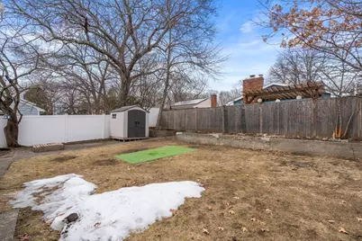 451 Appleton St, Arlington, MA 02476 - Photo 18