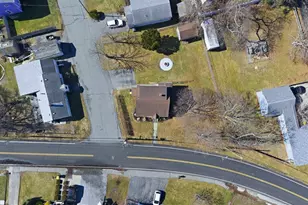 291 Oneil Rd, Somerset, MA 02725 - Photo 32