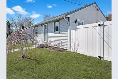 12 Mason St Ext, Wareham, MA 02532 - Photo 2