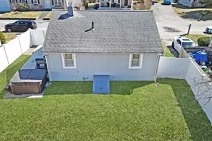 12 Mason St Ext, Wareham, MA 02532 - Photo 4