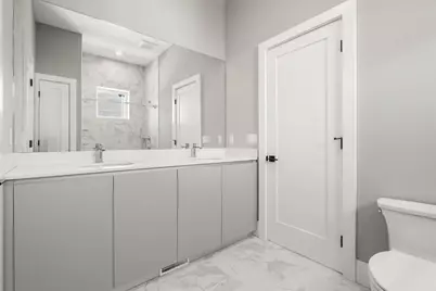 24 Wilson Cir #24, Newton, MA 02461 - Photo 10