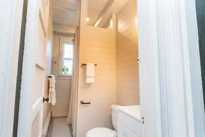 8 Springgarden #3, Boston, MA 02125 - Photo 16