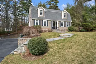 66 Simmons Dr, Duxbury, MA 02332 - Photo 2