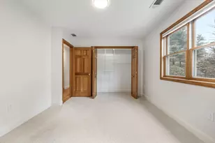 10 Alden St, Ludlow, MA 01056 - Photo 28